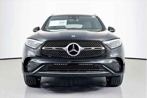 2025 Mercedes-Benz GLC 350e Base