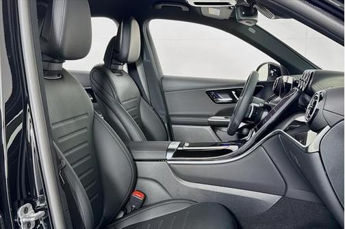 2025 Mercedes-Benz GLC 350e Base