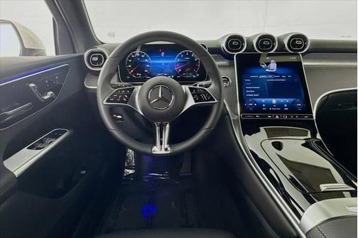 2025 Mercedes-Benz GLC 300 Base