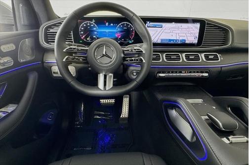 2025 Mercedes-Benz GLS 450 4MATIC