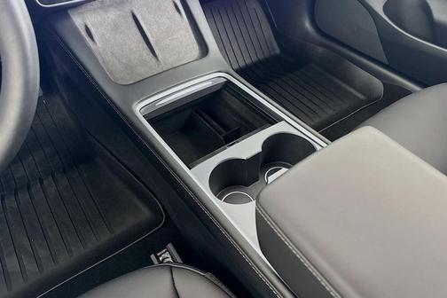 2022 Tesla Model 3 Standard Range