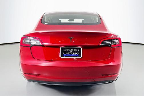 2022 Tesla Model 3 Standard Range