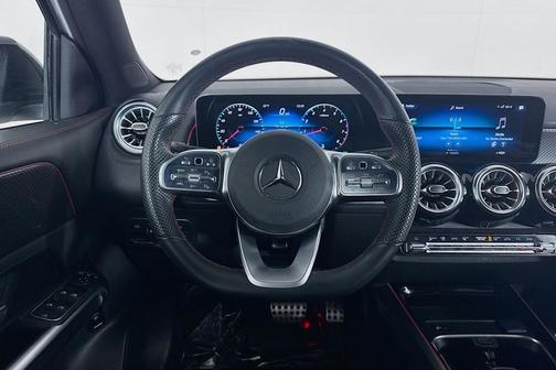 2022 Mercedes-Benz GLB 250 Base