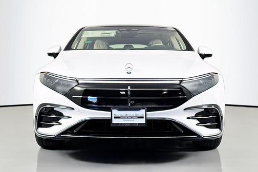 MANUFAKTUR Signature Night Black Magno 2026 Mercedes-Benz EQS 450 4MATIC