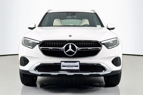 2025 Mercedes-Benz GLC 300 Base