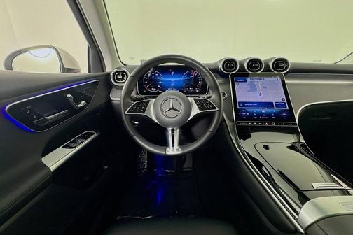 2025 Mercedes-Benz GLC 350e Base