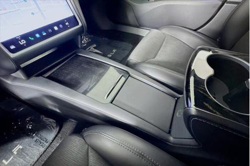 2018 Tesla Model S 75D