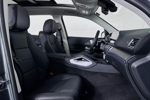 2026 Mercedes-Benz GLS 450 4MATIC