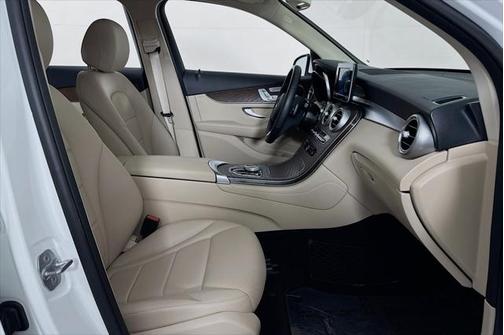 2019 Mercedes-Benz GLC 300 4MATIC