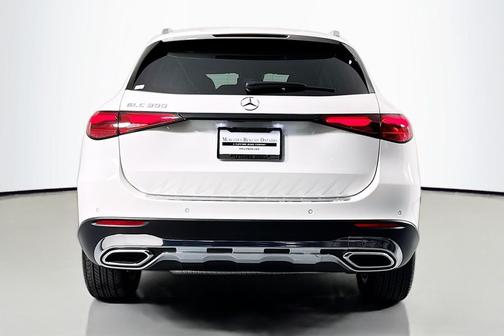 2026 Mercedes-Benz GLC 300 Base