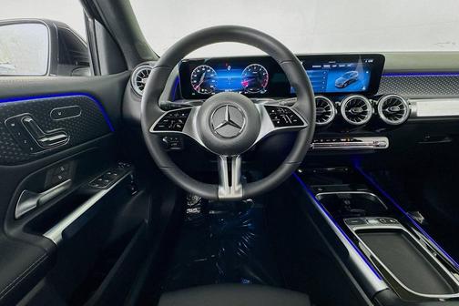 2025 Mercedes-Benz GLB 250 Base