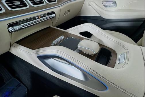 2025 Mercedes-Benz GLE 450e 4MATIC