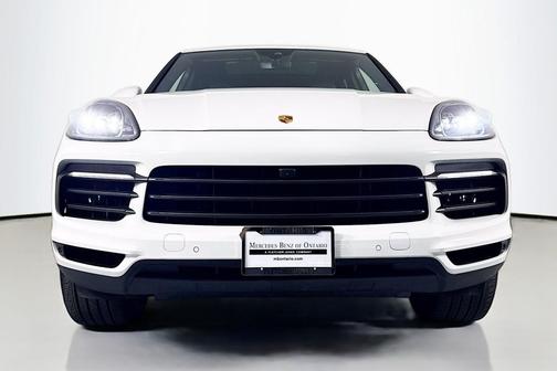 2023 Porsche Cayenne Platinum Edition