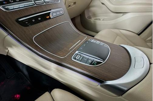 2022 Mercedes-Benz GLC 300 Base