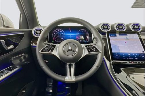 2025 Mercedes-Benz GLC 300 4MATIC