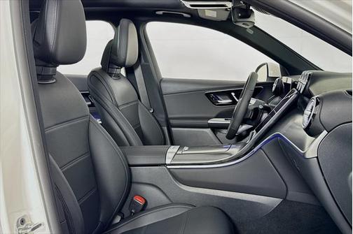 2025 Mercedes-Benz GLC 350e Base