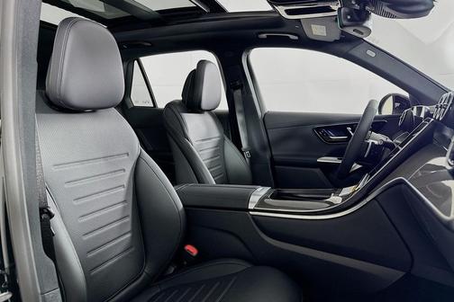 2026 Mercedes-Benz GLC 300 Base