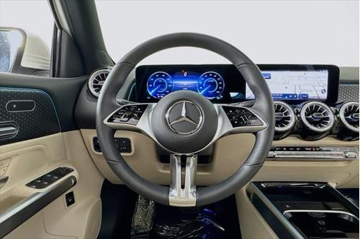 2024 Mercedes-Benz EQB 300 4MATIC