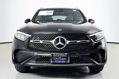 2026 Mercedes-Benz GLC 300 4MATIC