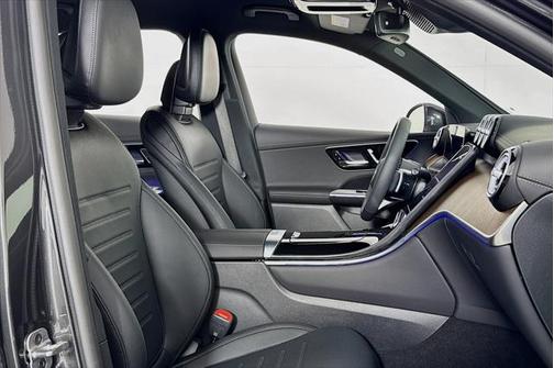 2025 Mercedes-Benz GLC 350e Base