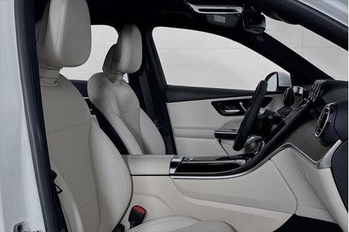 2025 Mercedes-Benz GLC 300 Base