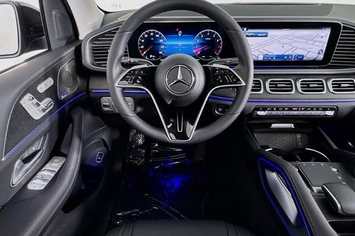 Obsidian Black Metallic 2026 Mercedes-Benz GLE 450 4MATIC