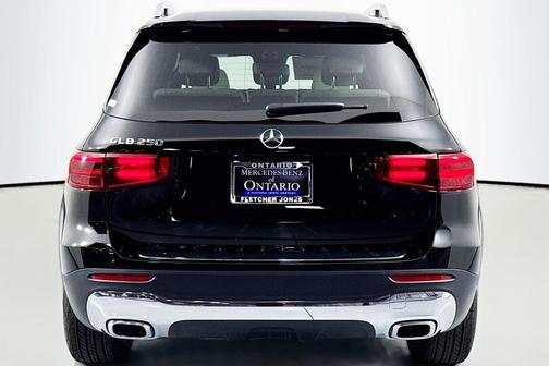 2026 Mercedes-Benz GLB 250 Base
