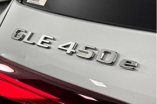 2025 Mercedes-Benz GLE 450e 4MATIC