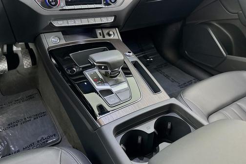 2023 Audi Q5 40 Premium