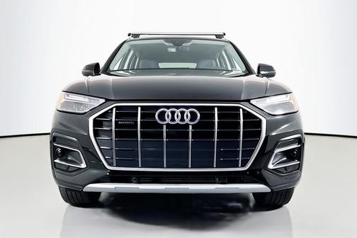 2023 Audi Q5 40 Premium