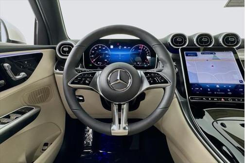 2025 Mercedes-Benz GLC 350e Base