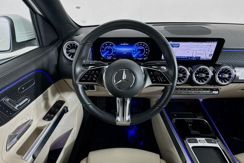 Polar White 2024 Mercedes-Benz EQB 250 Base