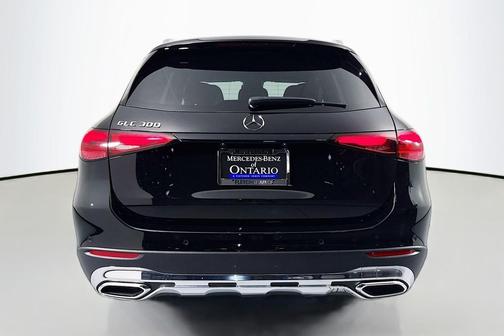 2025 Mercedes-Benz GLC 300 Base