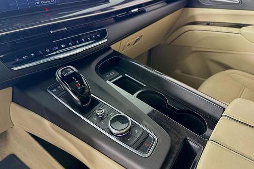 2022 Cadillac Escalade ESV Premium Luxury