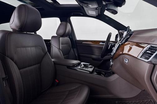 2018 Mercedes-Benz GLS 450 4MATIC