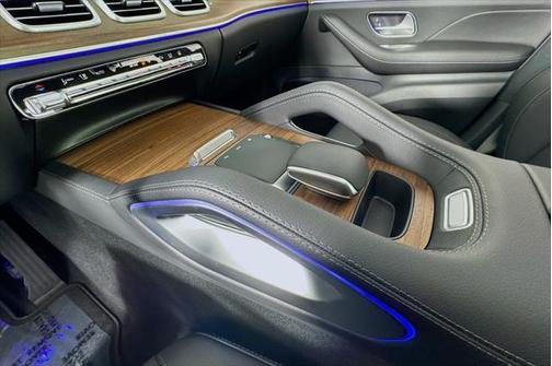 2025 Mercedes-Benz GLE 450e 4MATIC