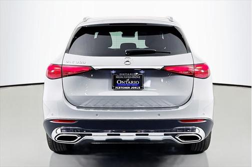 2025 Mercedes-Benz GLC 300 Base