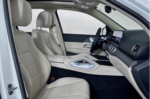 2025 Mercedes-Benz GLE 450e 4MATIC