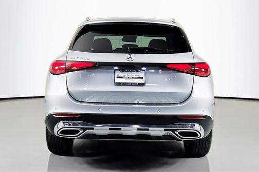 Cirrus Silver Metallic 2026 Mercedes-Benz GLC 300 Base