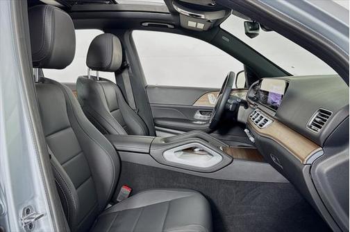 2025 Mercedes-Benz GLE 450e 4MATIC