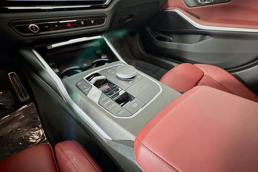 Black Sapphire Metallic 2024 BMW 330 330i
