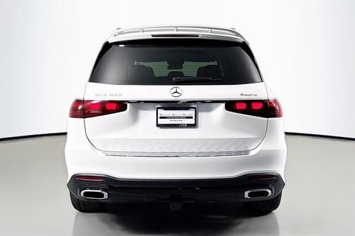 Polar White 2026 Mercedes-Benz GLS 450 4MATIC