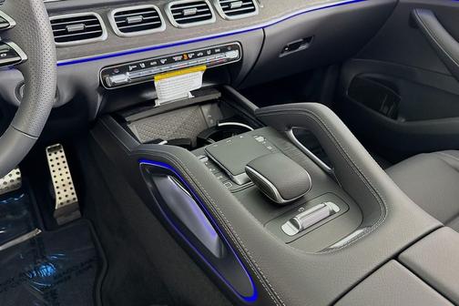 2026 Mercedes-Benz GLS 450 4MATIC