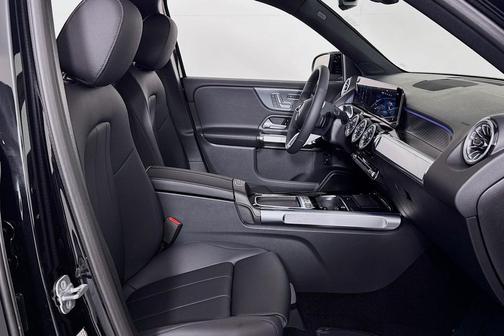 2025 Mercedes-Benz GLB 250 Base