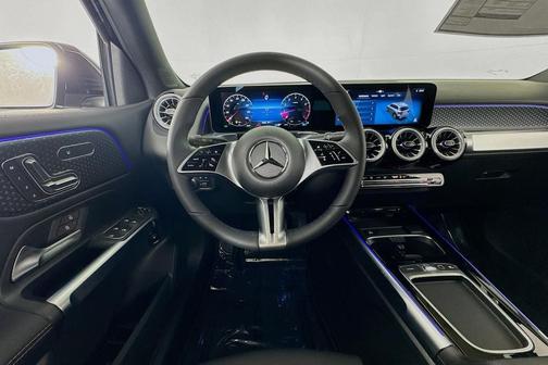 2025 Mercedes-Benz GLB 250 Base