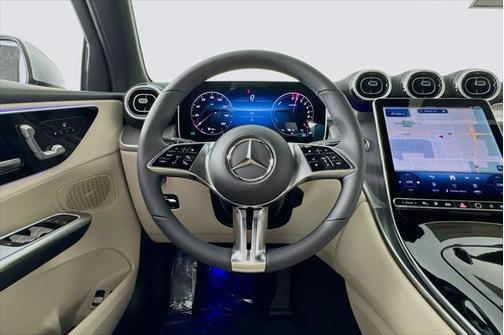 2025 Mercedes-Benz GLC 350e Base