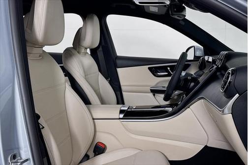 2025 Mercedes-Benz GLC 350e Base