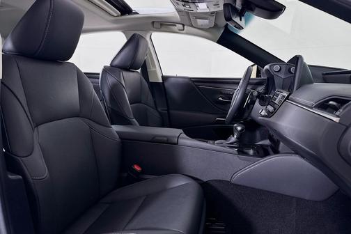 2023 Lexus ES 350 Base