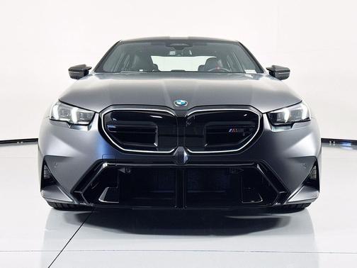 2025 BMW M5 Base