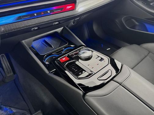 2025 BMW M5 Base